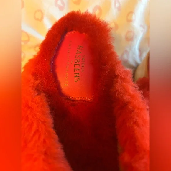 Swedish Hasbeens Red husband shearling clogs - Picture 3 of 7